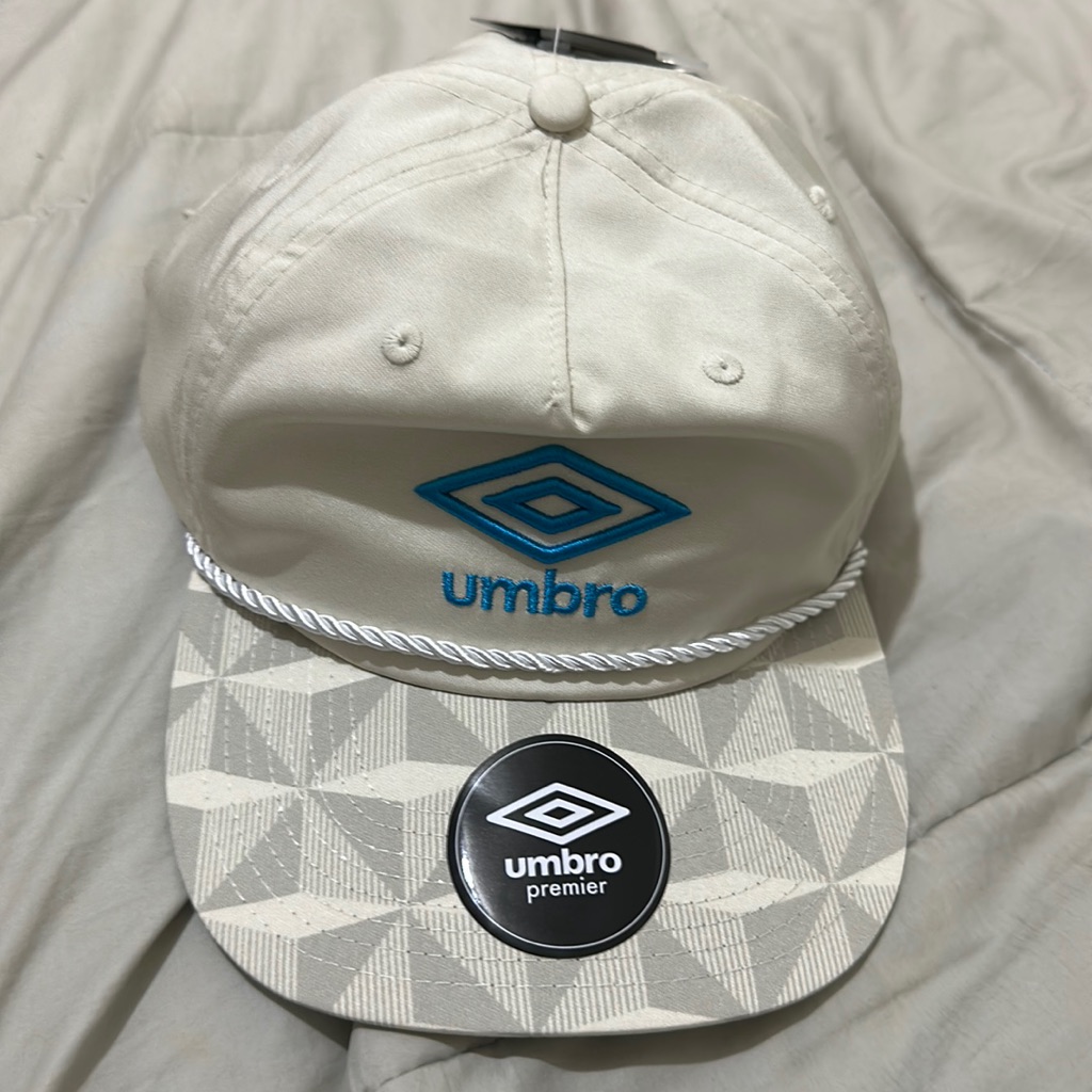 Umbro Strapback Hat
